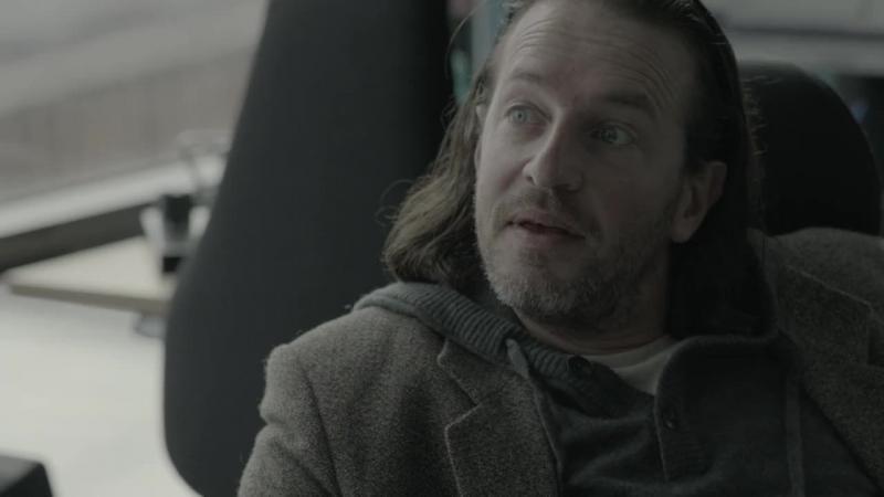 Кадры из сериала Мост (2011)