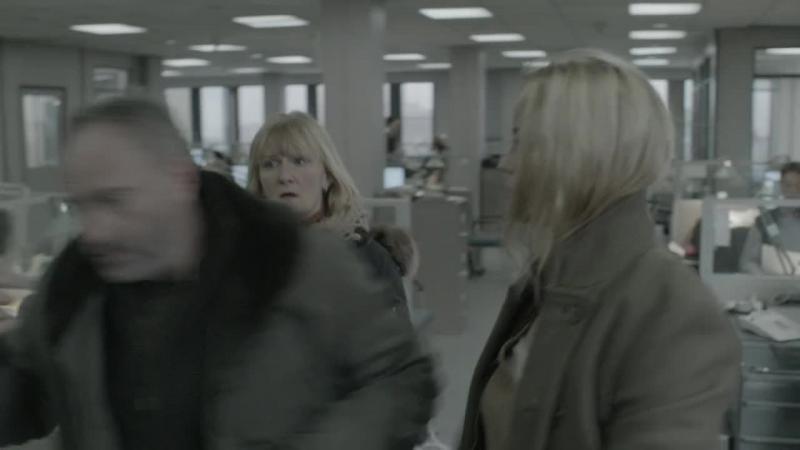 Кадры из сериала Мост (2011)